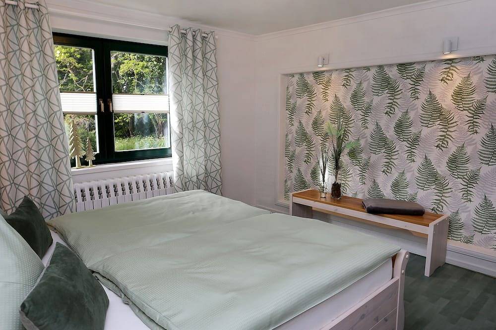 Ganze Wohnung, Ostseeurlaub in der Rostocker Heide, zwischen Rostock und Fischland Darß Zingst in Wiethagen, Rostock