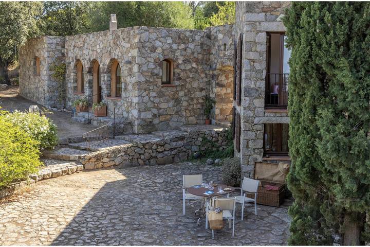 Casa de vacaciones para 10 personas, con piscina además de jardín y terraza, Familias con niños - 1