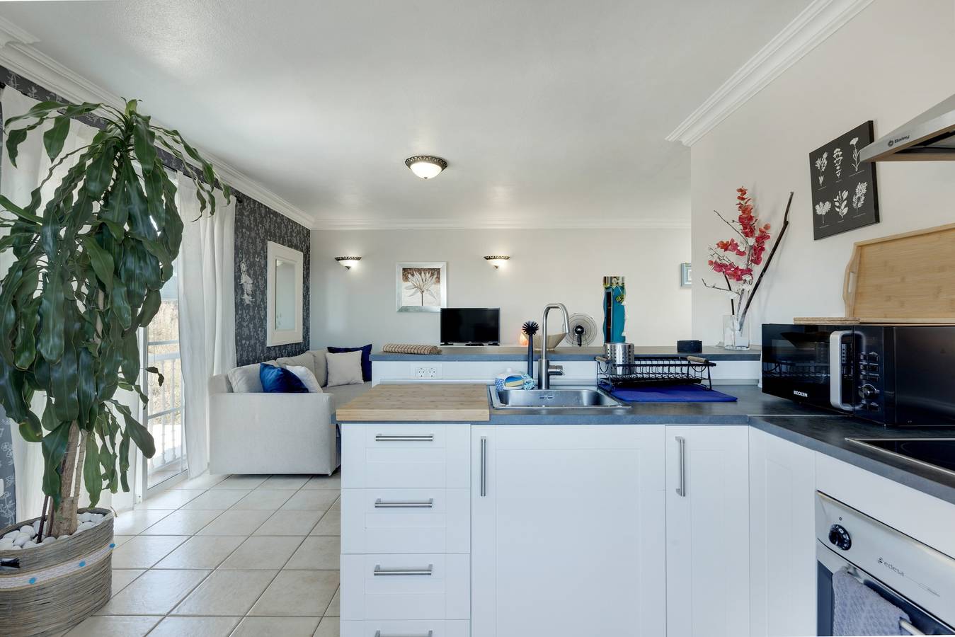 Appartement entier, Appartement 'Apartamento El Almendro' avec vue sur la mer, balcon et Wi-Fi in El Pino, Puntagorda