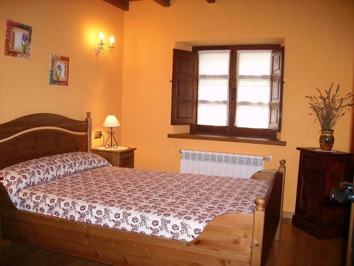 Casa de vacaciones para 8 personas, con vistas y balcón en Parque Natural de Ponga - 4