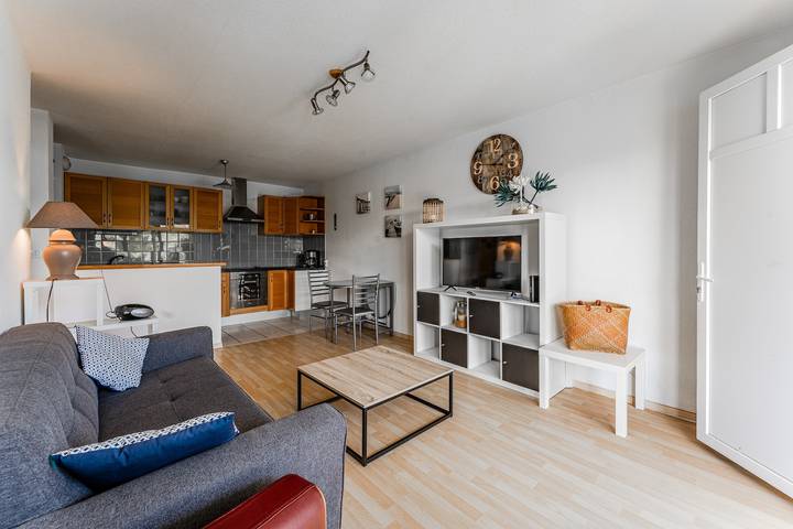 Appartement entier, Bel Air avec terrasse privée et jardin privé 10mn à pied du marché in La Teste-de-Buch, Région d'Arcachon