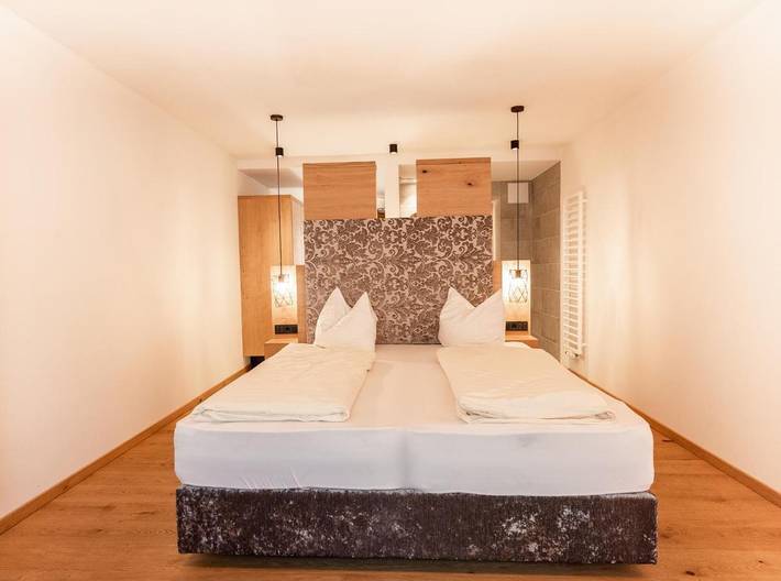 Hôtel pour 2 personnes, avec sauna et jardin ainsi que vue et piscine, animaux acceptés à Chiusa - 3