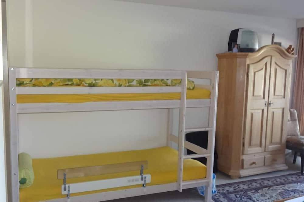 Entire apartment, Flat with marvellous view of the Pilatus in Weggis, Lake Lucerne