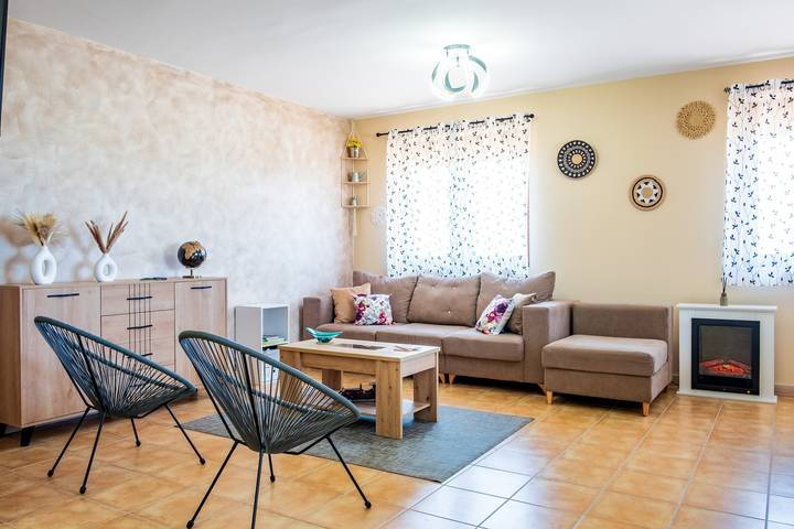 El Mirador de Santiz – Landhaus für 12 Personen, Salamanca, Bergblick & Klimaanlage in Santiz, Salamanca Provinz