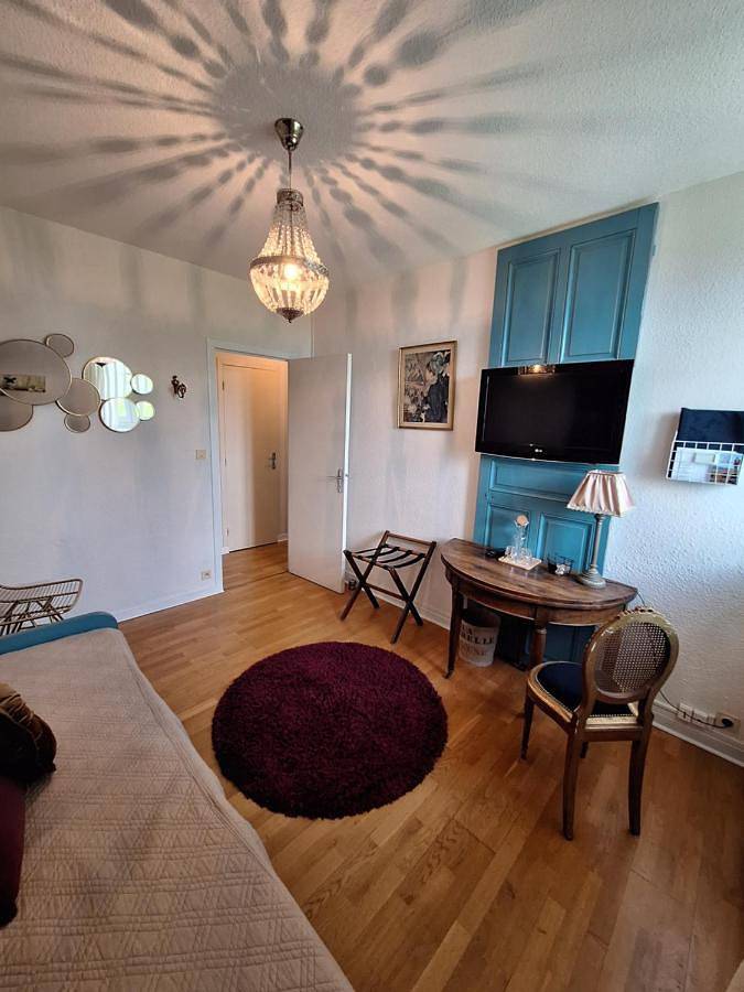 Chambre d’hôte pour 2 personnes, avec jardin ainsi que vue et sauna à Laqueuille - 4
