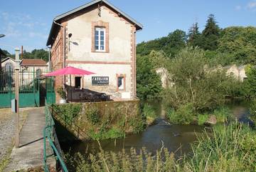 Cottage pour 2 personnes, avec jardin à Saint-Laurent-sur-Sèvre