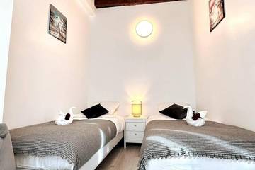 Ferienwohnung für 6 Personen, mit Seeblick und Ausblick in Paris