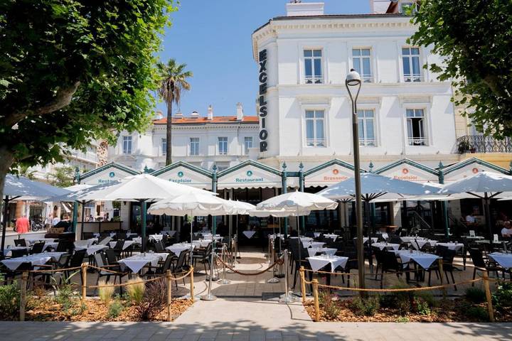 Hôtel pour 2 personnes, avec terrasse et vue dans Casino De Saint Raphael - 4