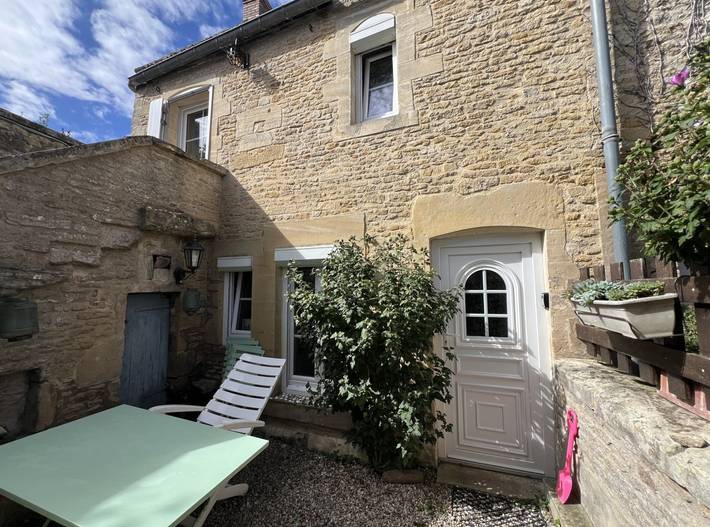Gîte pour 4 personnes, avec terrasse à Bernières-sur-Mer - 2