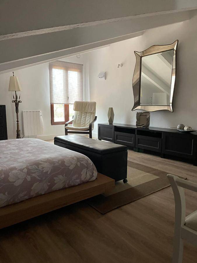 Gîte pour 5 personnes, avec balcon et piscine ainsi que jacuzzi et sauna dans Caudete - 3