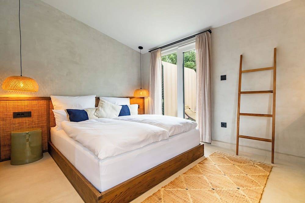 Moya Boutique Sleep - Seaside Bungalow 1 in Drvenik Mali and Veli