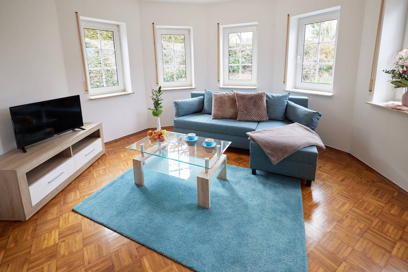 Ganze Wohnung, Ferienwohnung 'Die Landgräfinnen' mit Gemeinschaftsterrasse, Gemeinschaftsgarten und Wlan in Schwalmstadt, Schwalm-Eder-Kreis