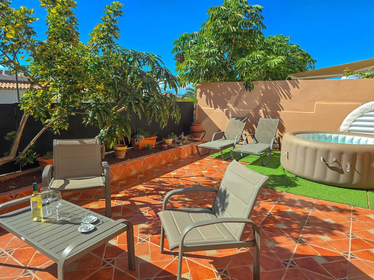 Casa de ensueño con jacuzzi, terrazas y piscina en Palm Mar in Palm-Mar, Arona 