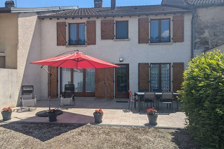 Location de vacances pour 5 personnes, avec jardin, animaux acceptés dans Champigny-sous-Varennes