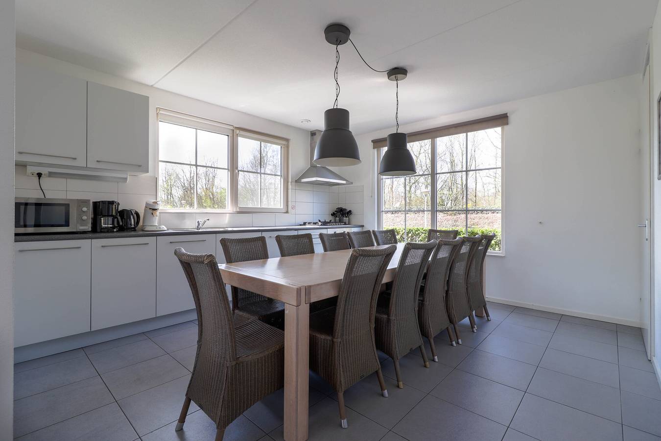 Beach Resort Makkum — Beachvilla Xl met Buiten spa - 12 personen in Makkum, Ijsselmeer