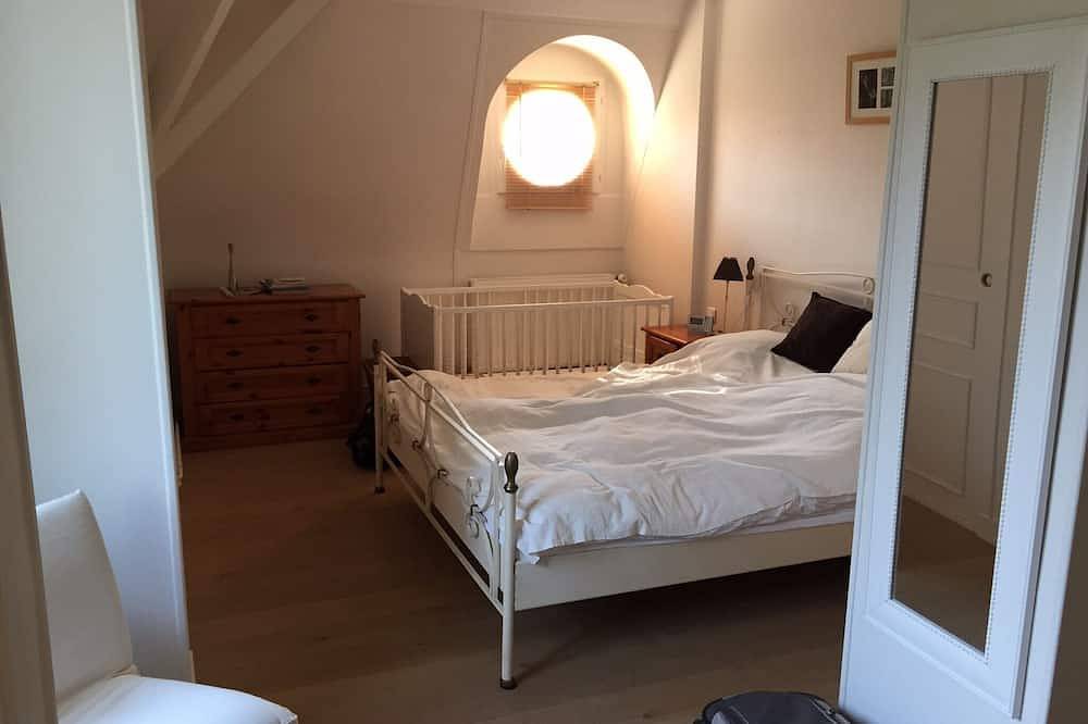 Maison de prestige à 30 mn de Paris et  à deux pas de Chantilly et  golf à 600m in Lamorlaye, Oise