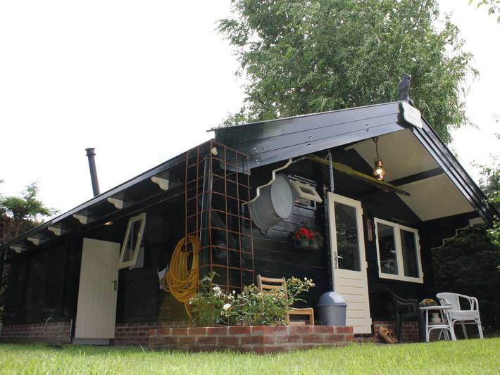 Location de vacances pour 4 personnes, avec jardin dans Hem