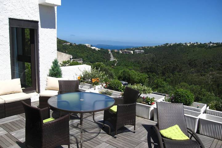 Villa pour 4 personnes, avec terrasse et piscine ainsi que jardin et jacuzzi - 1