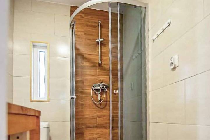 Awesome home in Gorklo with Wifi in Powiat Mrągowski