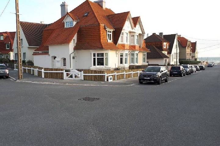 Villa pour 9 personnes, avec terrasse et jardin, animaux acceptés à Neufchâtel-Hardelot