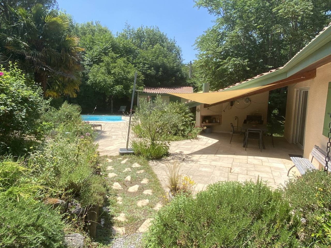 Villa climatisée avec piscine près de la Montagne Noire in Castres, Région de Castres