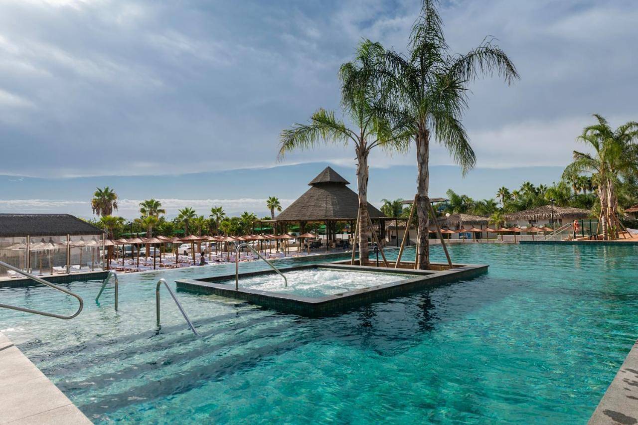 La Marina Resort in La Escuera, Elche
