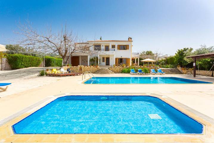 Villa für 10 Personen, mit Garten und Kinderpool sowie Meerblick - 1