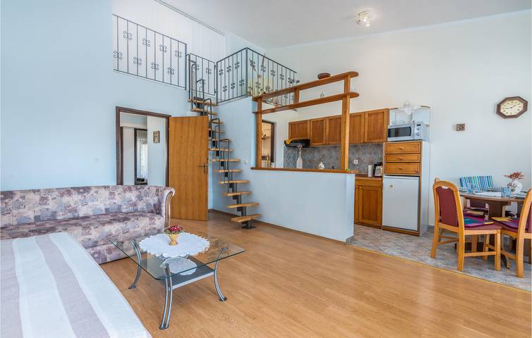 Ferienwohnung für 6 Personen, mit Terrasse in Pinezici - 4