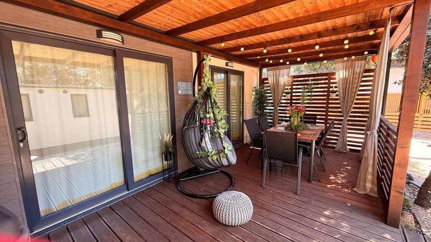 Camping pour 8 personnes, avec vue et jardin, animaux acceptés à Biograd na Moru - 4