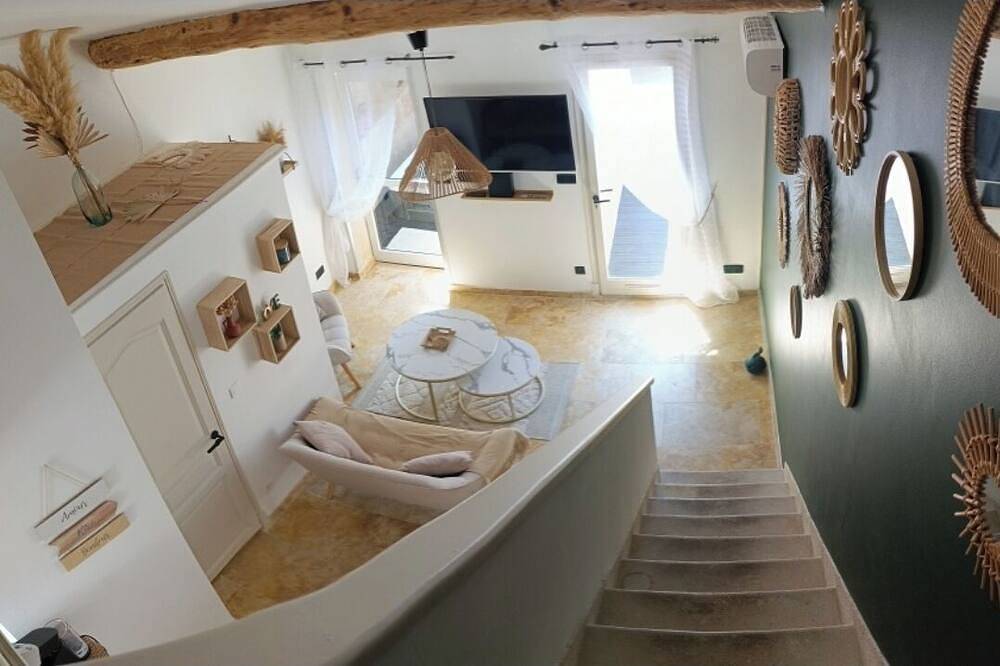 Entire apartment, Spa 689. apartment cocooning in Cadenet, Parc naturel régional du Luberon