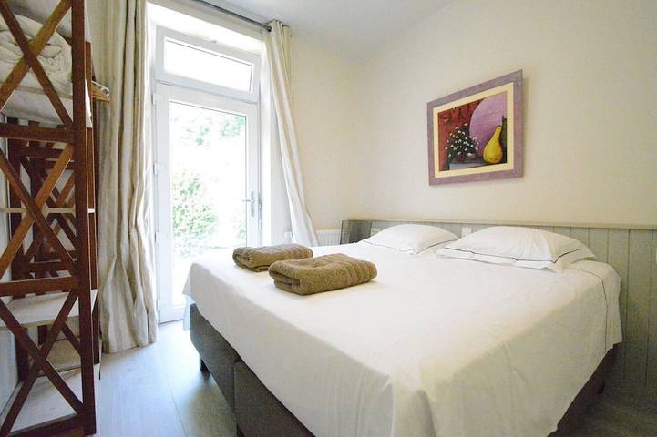 Location de vacances pour 14 personnes, avec terrasse, animaux acceptés à Bouillon - 2