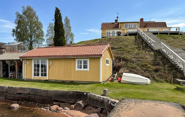 Ferienhaus für 4 Personen, mit Seeblick und Garten sowie Terrasse - 1