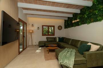 Villa in Sa Pobla, Mallorca Norden für 8 