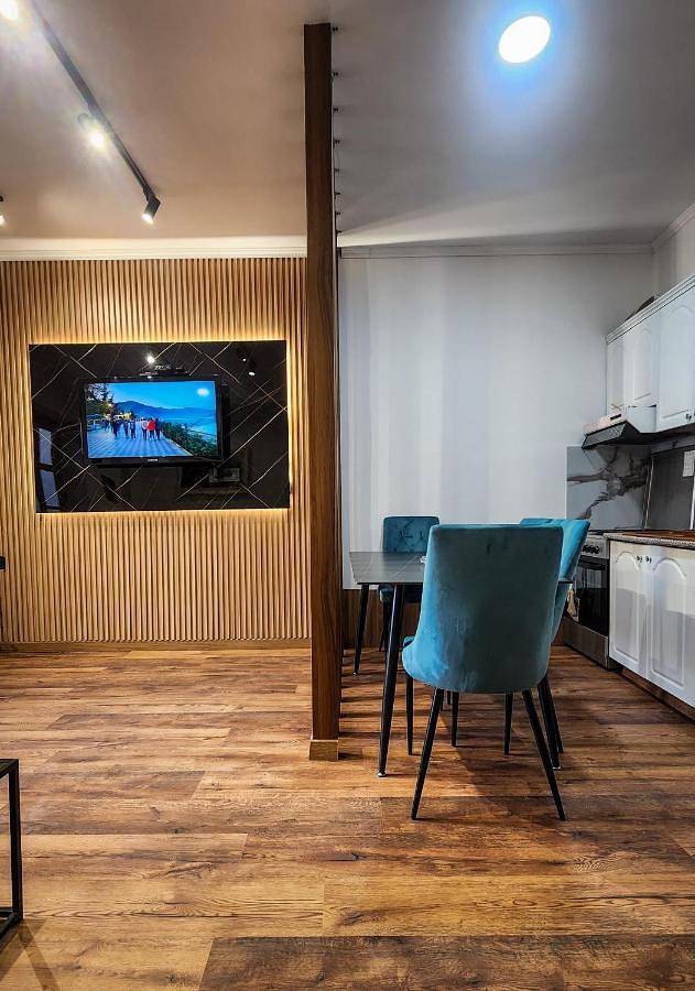 Appartement de vacances pour 5 personnes, avec jardin