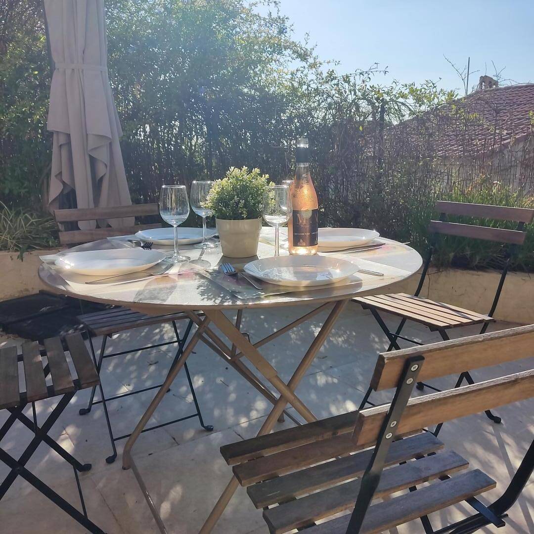 Gîte für 2 Personen mit Terrasse in Saint-Georges-d'Orques, Côte d'Améthyste