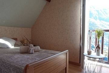 Gîte pour 6 personnes, avec jardin, animaux acceptés à Sazos