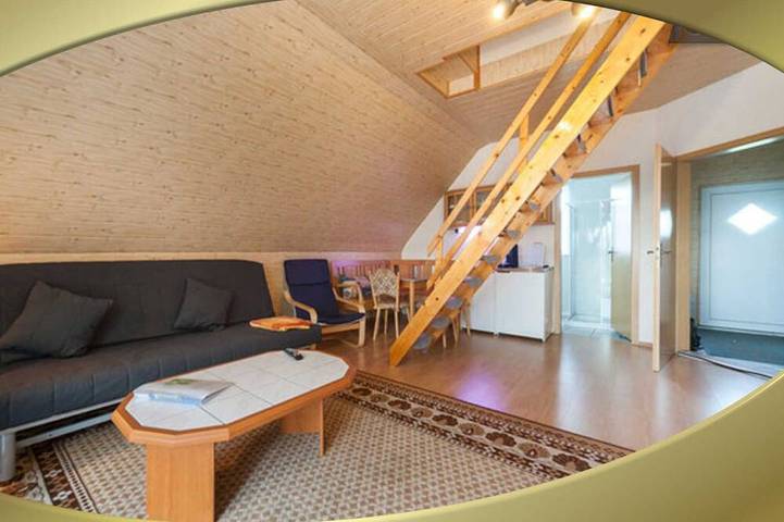 Ferienhaus für 2 Personen, mit Balkon und Sauna