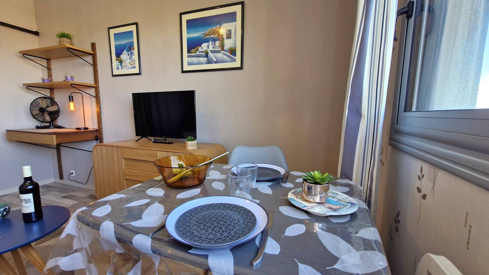 Apartamento entero, Vaux-sur-Mer - Cozy Studio Ideally Located Close to Nauzan Beach in Vaux-sur-Mer, Côte de Beauté