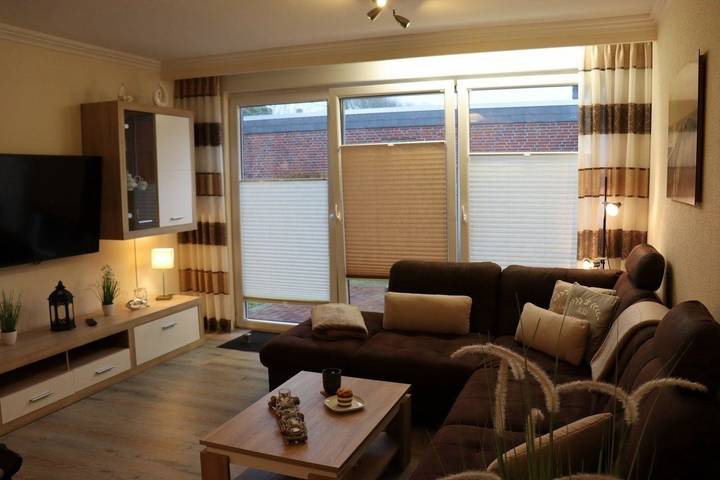 Bungalow für 3 Personen, mit Terrasse und Garten in Norddeich