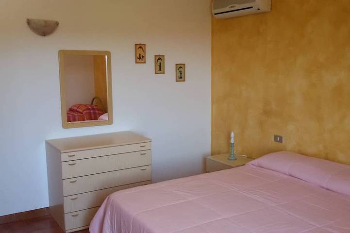 Oasi Di Pace Immersa Nel Verde, vicinissima al mare in Orosei, Golfo di Orosei