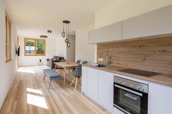 Appartamento vacanze per 6 persone, con giardino - 1