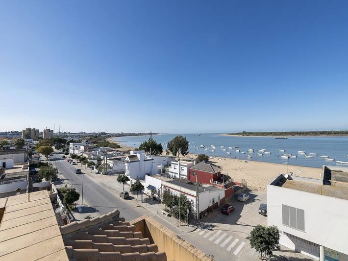 Ganze Wohnung, Atico Costa Doñana - Apartment With Free Wifi in Bonanza, Sanlúcar de Barrameda