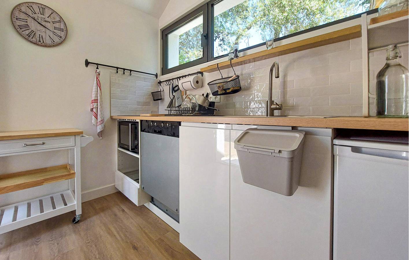 Gemütliche Wohnung mit Garten und Parkplatz, 2km vom Plage de Saint-Georges de Didonne in Meschers-sur-Gironde, Saintes und Umgebung