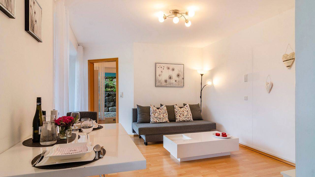Entire holiday apartment, Ferienwohnung für 3 Personen (38 m²) in Überlingen in Überlingen, Bodenseekreis