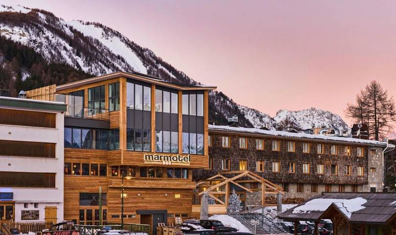 Hôtel pour 2 personnes, avec Terrasse et Jacuzzi ainsi que Sauna et Vue