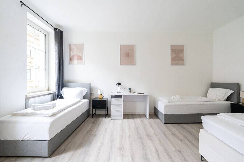 Ganze Wohnung, Zentral in Leoben | 60m² | Uni & Bahnhof nah | Für 6 Pers. | Self Check-In in Leoben, Östliche Obersteiermark