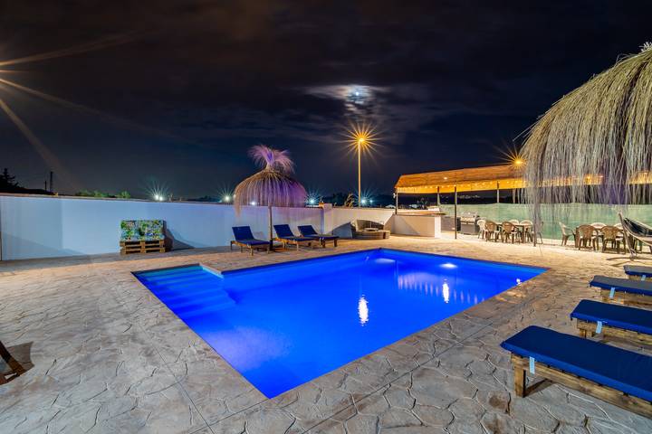 Cubo's Casa San Francisco & Private Pool in Campanillas, Malaga