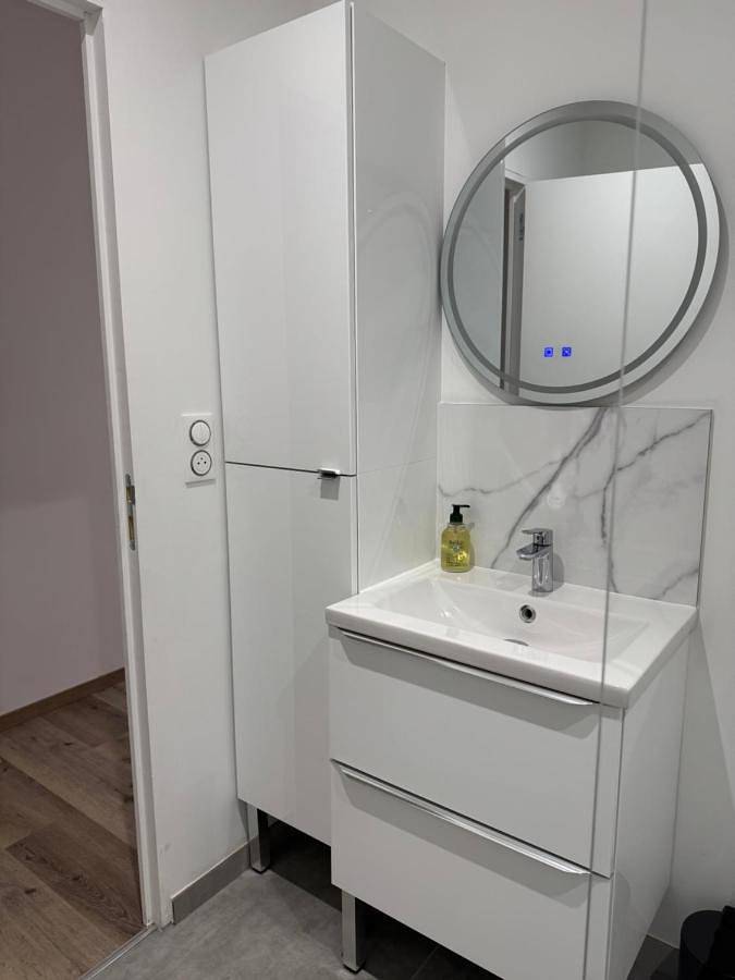 Gîte pour 2 personnes, avec terrasse à Hagondange - 4