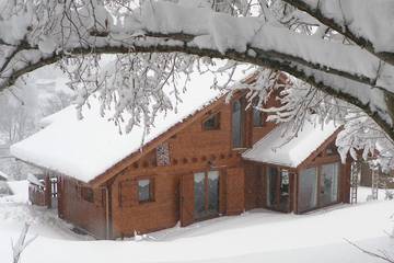Chalet pour 10 personnes, avec sauna ainsi que jacuzzi et jardin à Xonrupt-Longemer