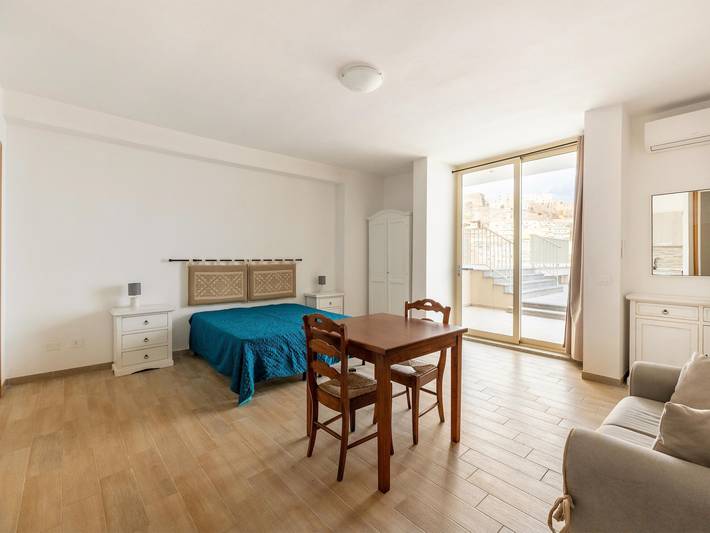 Appartamento intero, Aria condizionata e terrazza vista mare in Castelsardo, Provincia di Sassari